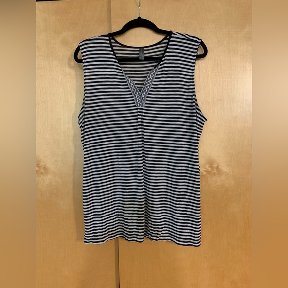 Denver Hayes XL striped tank top - Picture 1 of 3